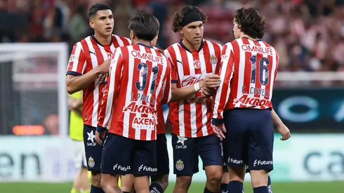 Chivas superó a Puebla por 1-0.