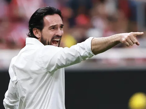 Reacciona Espinoza al recordarle sus promesas en Chivas