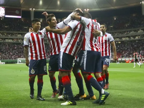Ex-Chivas juega en una liga poco habitual: "Como el ascenso de México"
