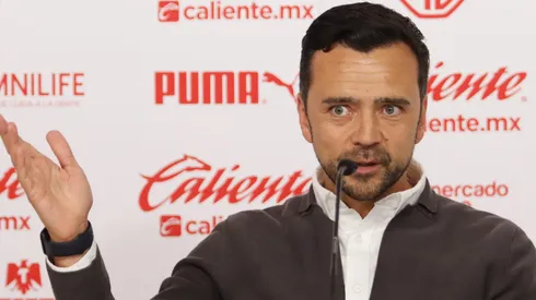 La insólita explicación de Javier Mier sobre los jugadores de Chivas.