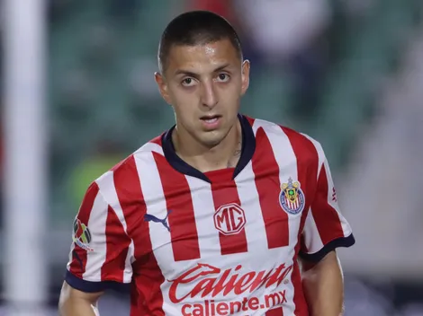 El dinero que deberían pagarle a Chivas por Roberto Alvarado