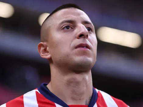 Piojo Alvarado no se iría de Chivas