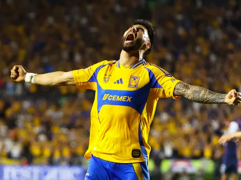 Chivas buscaría a Juan José Purata para el Apertura 2025 y él tiene su respuesta