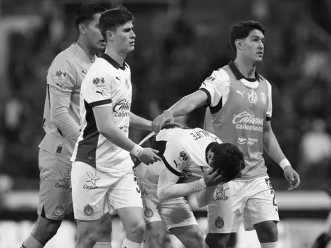 Se reveló cómo definirán las bajas de Chivas