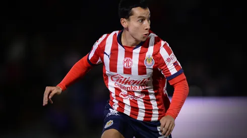 Miguel Gómez sigue entrenando en vacaciones de Chivas