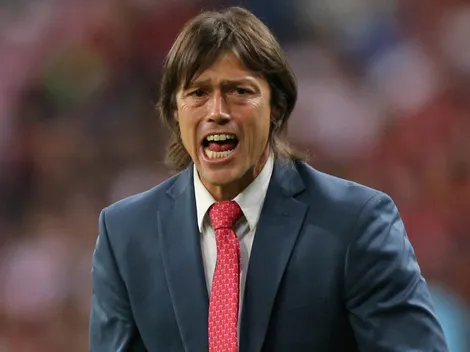 Matías Almeyda se va del AEK Atenas
