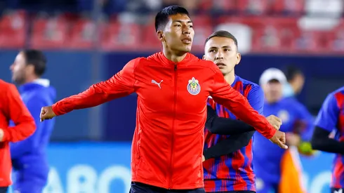 Los siete jugadores que están de relleno en Chivas.