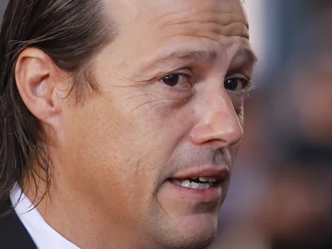 Ex-Chivas dejó mensaje a Almeyda tras anunciar su salida de AEK Atenas