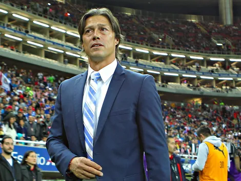 El nuevo club de Almeyda y Chivas lo vuelve a perder