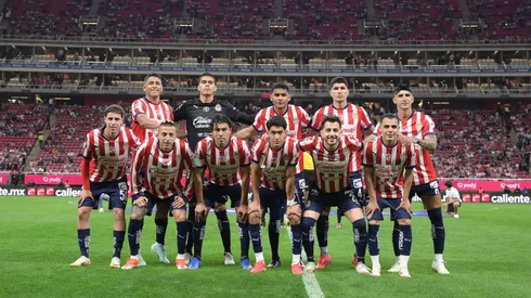 ¿Se va? Jugador de Chivas entrenó con ropa de otro club