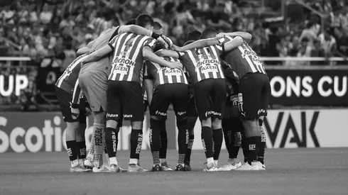 Chivas definió el futuro de tres referentes del plantel.