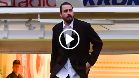 Amaury Vergara estuvo en un partido de basquetbol.