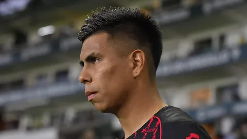 Efraín Álvarez se acerca a Chivas.