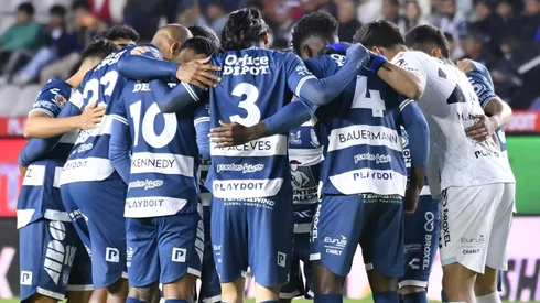 Chivas tiene en carpeta dos jugadores a Elías Montiel y Bryan González de Pachuca.