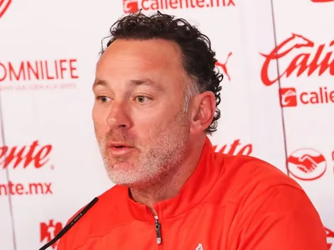 Gabriel Milito recibe el primer golpe bajo en Chivas