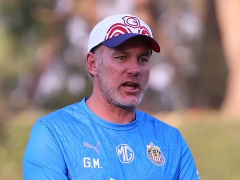 Explotan contra Amaury Vergara por la llegada de Milito