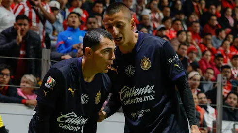 Toluca exige un intercambio a Chivas y pide a Roberto Alvarado.