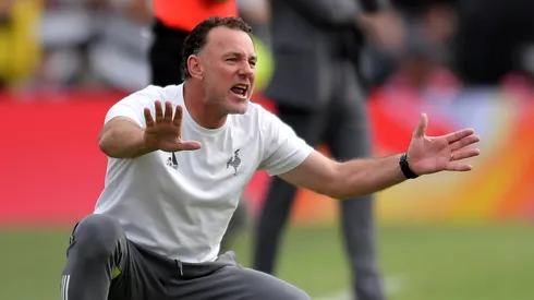 Gabriel Milito tendrá un psicólogo en Chivas.