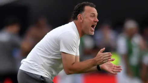 Gabriel Milito se destaca por la rigurosidad a la hora de entrenar a sus equipos.