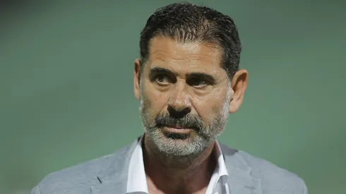 Fernando Hierro estaba a cargo del futbol en Chivas, pero dejó el club para asumir como director deportivo de Al Nassr.