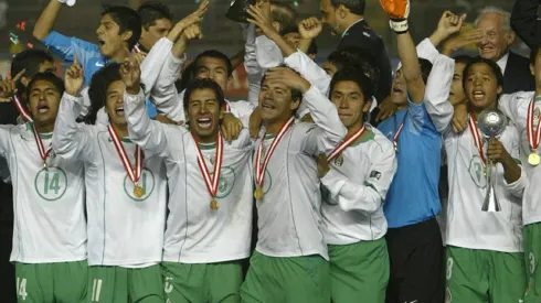 Se consagró campeón con la Selección Mexicana y hoy es entrenador de porteros de Chivas.