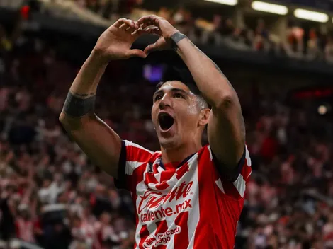 Milito ya se ganó a Alan Pulido