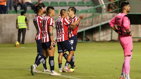 Iba a salir de Chivas, pero finalmente se quedará.