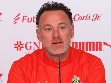 Gabriel Milito y una decisión para que no le manejen el vestidor