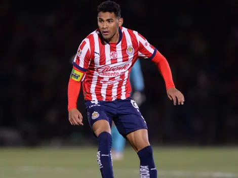 Afición se cansó del Tiba Sepúlveda y lo quieren fuera de Chivas