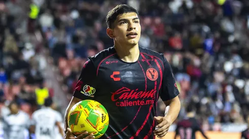 Kevin Castañeda aparecería en la lista de los jugadores que gustan en Chivas.