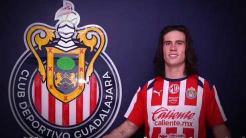 ¡OFICIAL! Diego Campillo es el cuarto refuerzo de Chivas