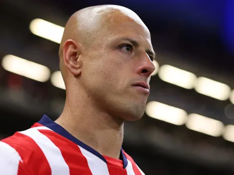 Chicharito no estaría con Chivas por delicados temas familiares