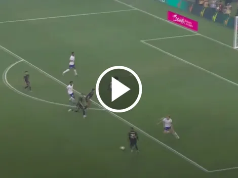 La gran jugada del Piojo Alvarado que casi termina en gol para México