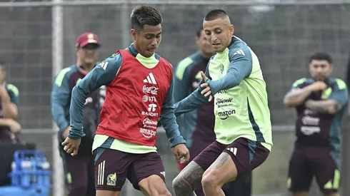 Efraín Álvarez podría regresar a Selección.