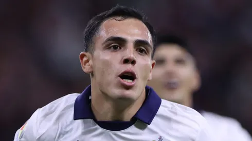 Hugo Cambero firma renovación con Chivas.