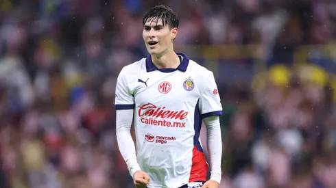 Armando González hace méritos en Chivas.