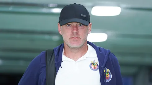 Gabriel Milito tomó el mando en Chivas y le cambió la cara al equipo.