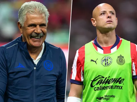 Tuca Ferretti sale a defender a Chicharito Hernández
