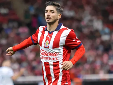 La primera reacción de Isaác Brizuela tras confirmarse su futuro en Chivas