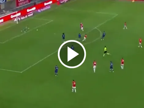 Mateo Chávez debutó en Europa con brutal golazo para AZ Alkmaar