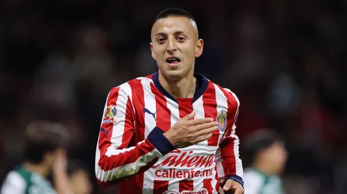 Piojo Alvarado presumió cuál es el club de sus amores