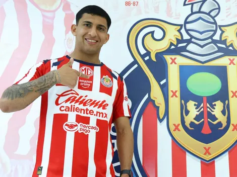 “No tengan duda”: Bryan se luce en su presentación con Chivas