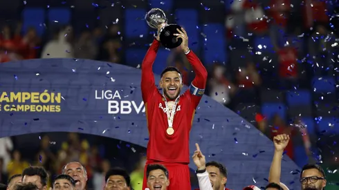 Alexis Vega y Toluca se consagraron en el Campeón de Campeones venciendo al América.