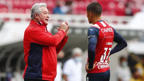 Víctor Manuel Vucetich dirigió a Chivas durante 13 meses.