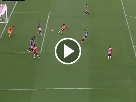 Armando González revivió a Chivas con doblete para el triunfo