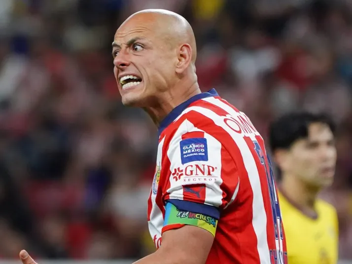 La última palabra de Chivas sobre lo sucedido con Chicharito y Claudia Sheinbaum