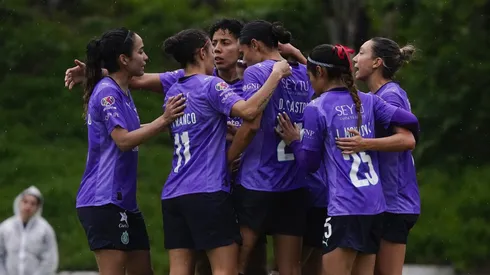 Las rojiblancas harán su presentación en casa.