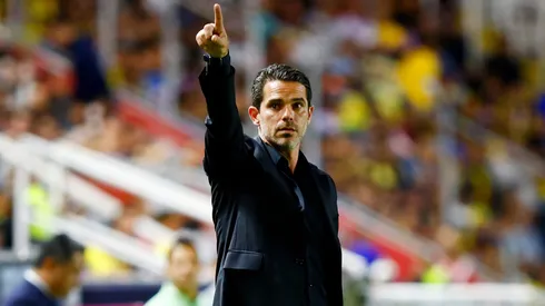 Fernando Gago asumió como director técnico de Necaxa tras su frustrado paso por Boca Juniors.