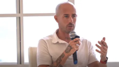 Diego Dreyfus recibe fuertes críticas en redes sociales.