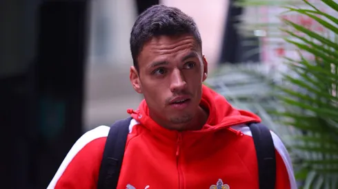 Óscar Whalley sumó muchos minutos en la pretemporada de Chivas con Gabriel Milito.